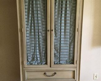 Vintage Armoire French Style https://ctbids.com/#!/description/share/209713