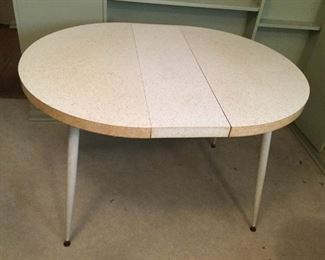 MCM Table with Formica Top https://ctbids.com/#!/description/share/209687