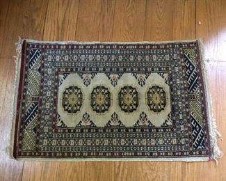 Antique Handmade Small Rug https://ctbids.com/#!/description/share/209724