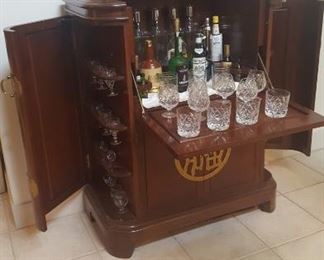 VINTAGE ENGLISH OPEN BAR with ORIENTAL DECOR