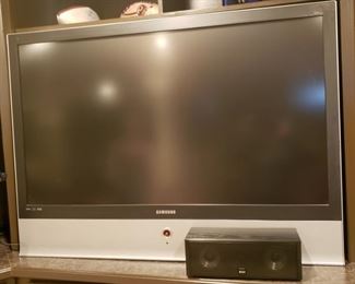41 Flat Screen