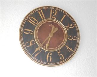 Oval wall clock 15"