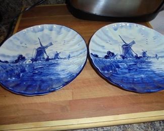 delft Blue handpainted made in Holland plates