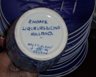 Blue jug P.Hoppe Liqueurs & gin Holland