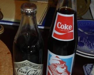 2 vintage cokes