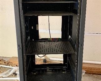 Mid Atlantic Model SR-24-XX Electronic Pivoting Rack