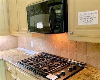 Decor 4 burner gas cooktop & microwave