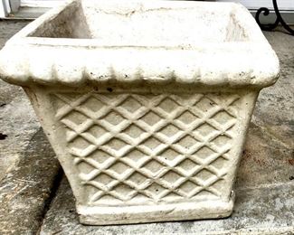 Larger cement urn