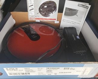 Miele "robot" vac