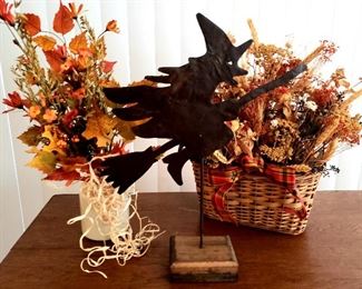 More fall & Halloween decor
