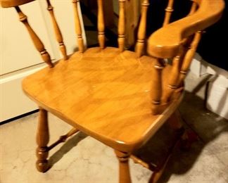 Maple arm chair
