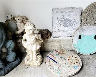Garden statuary