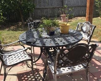 Outdoor Patio Furniture with State of Texas Seal Great Repurpose Piece