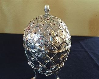 Wallace Egg Shaped Music Box Forrest and Animals