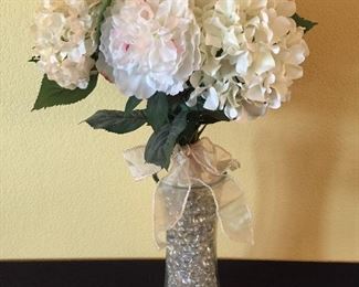 Hydrangea Silk Flowers in Vase