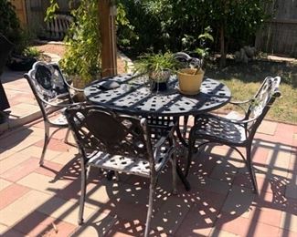 Outdoor Patio Furniture with State of Texas Seal Great Repurpose Piece