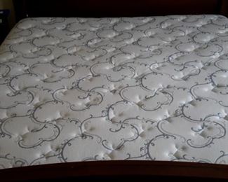 King Size Sealy Posturepedic Signature Pillow top Mattress and Box Springs! Very Clean. Kingsize four post head and foot board with side rails!