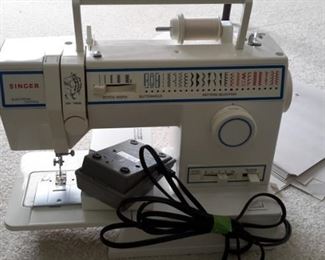 Singer Electronic Control sewing machine