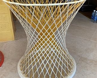 1960s Fiberglass Spun Table Base Pre Russell Woodard Yellow/White 24in H x 22.75in Diameter at top x 21.5in diameter at Base