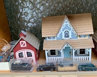 Many HO Scale train set buildings