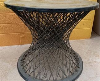 1960s Fiberglass Spun Marble Top Table Pre Russell Woodard BLACK 19in H x 24in Diameter