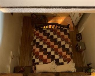 Huge Amazing Dollhouse 22x35x68in approx HxWxD