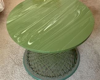 1960s Fiberglass Spun Table Base Pre Russell Woodard Green Top 19in H x 24in Diameter