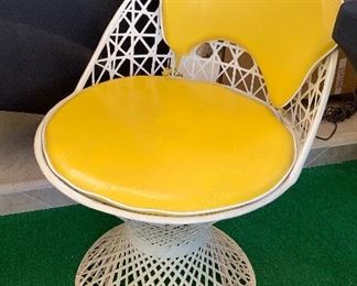 1960s Fiberglass Chair Pre Russell Woodard Yellow/White