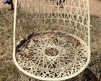 1960s Fiberglass Planter Pre Russell Woodard Outdoor Chair Large