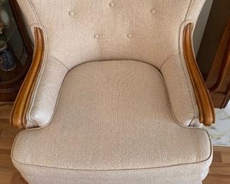 Vintage Upholstered Wood Accent Chair 31x29x31in HxWxD