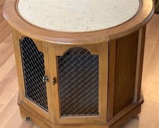 Vintage Walnut/Travertine Top Round End table 21x25in Diameter