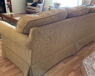 Broyhill Contemporary Fabric Sofa/Couch 35x84x38in HxWxD
