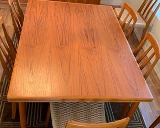 Arne Vodder Sibast Danish Modern Teak Dining Table Draw Leaf	29x39x55-96in HxWxD