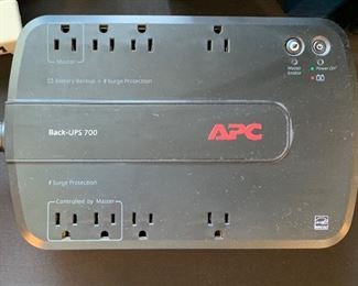 APC Back-UPS 700 Battery Supply