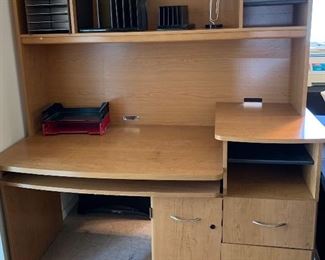 Contemporary Work Desk AS-IS 68x61x27in HxWxD