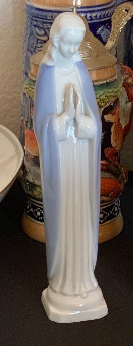 Inarco Virgin Mary Madonna