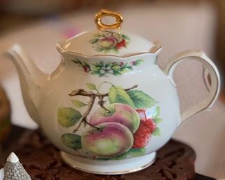 Sadler England teapot