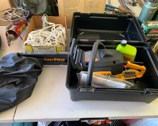 Poulan Pro Chainsaw