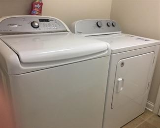 Very nice Whirlpool washer and dryer set