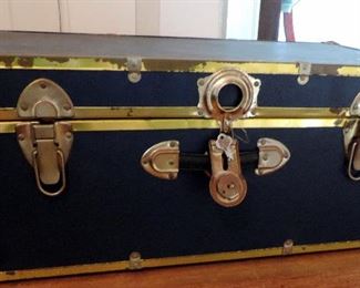 STORAGE TRUNK