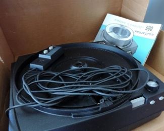SLIDE PROJECTOR