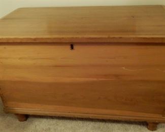 THE VERY NICEST BLANKET CHEST