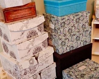 GREAT PRETTY STORAGE BOXES