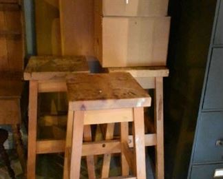STOOLS