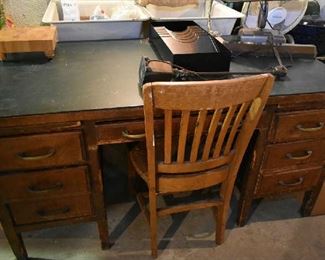 DESK