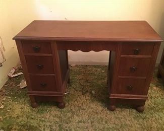 Federalist Style Desk