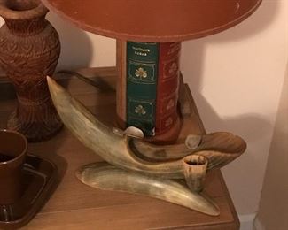Horn ash/cigar tray