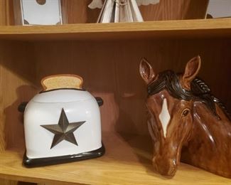 These are cookie jars, believe it or not. I love the horse one. But I love horses. Actually I love all animals. This will wind up next to your head in bed if you dont buy it. What movie is that from???
