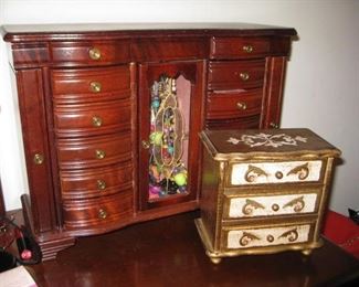 dresser top jewelry chests