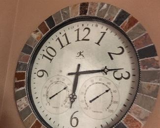 Tile clock